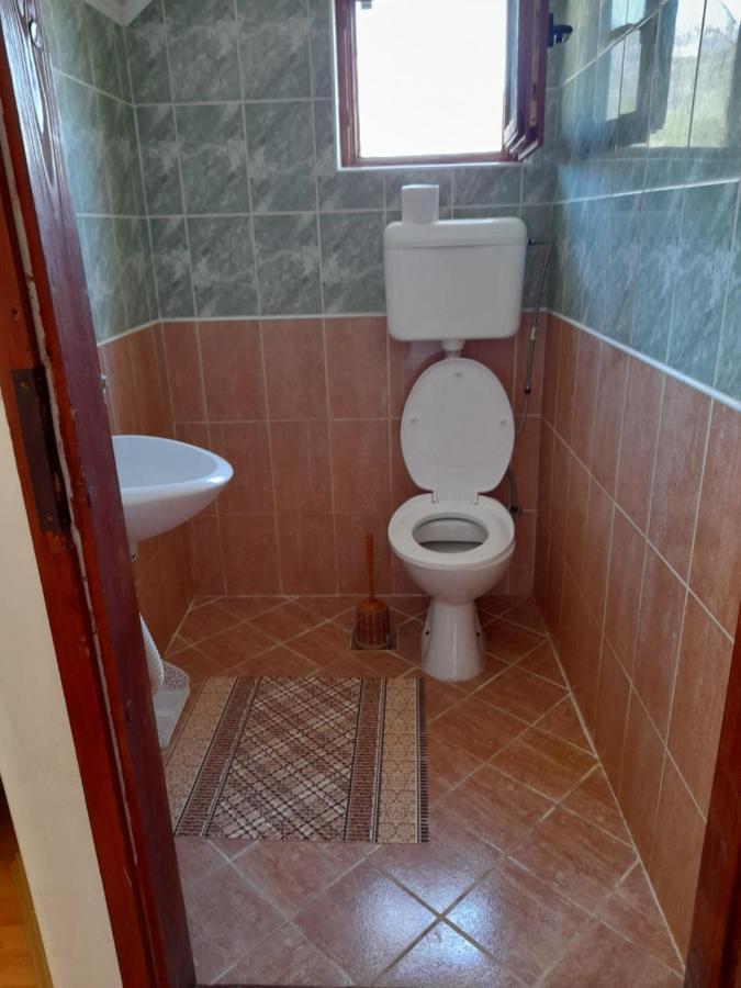 Eleni Apartment Tivat Bagian luar foto