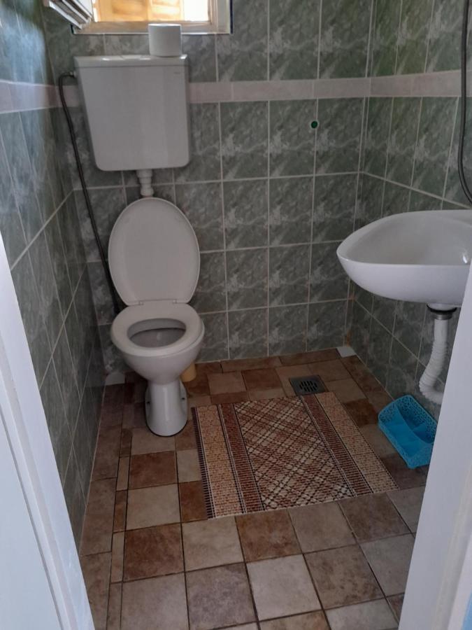 Eleni Apartment Tivat Bagian luar foto